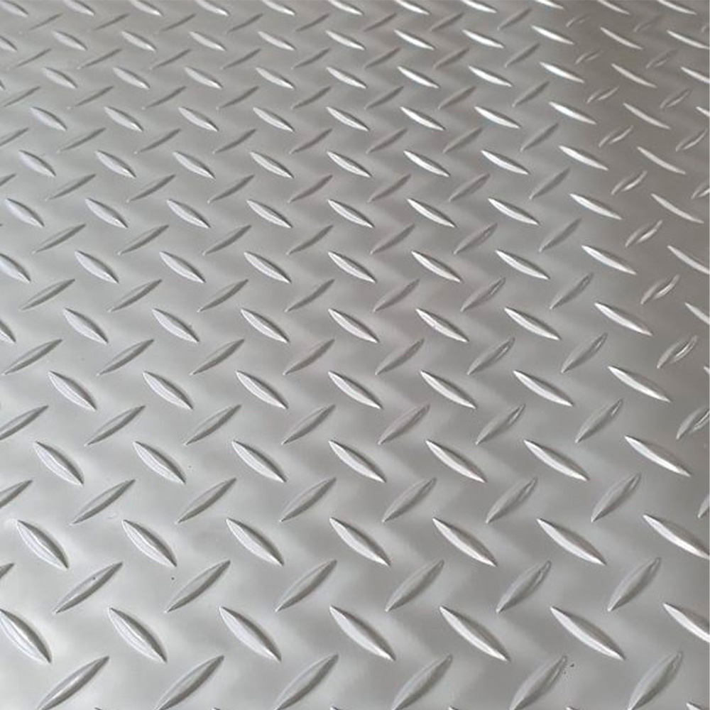 Piso de Goma Gris Diamantado 3 mm Espesor x 1.0 m Ancho x 1 m Lineal 3 Piso de Goma Gris Diamantado 3 mm Espesor x 1.0 m Ancho x 1 m Lineal - Imagen 3