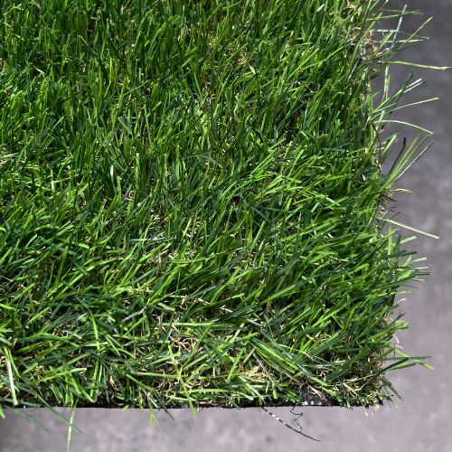 Pasto Sintético Ornamental Jardín Verde/Café 20 mm (2 m²) 3 Pasto Sintético Ornamental Jardín Verde/Café 20 mm (2 m²) - Imagen 3